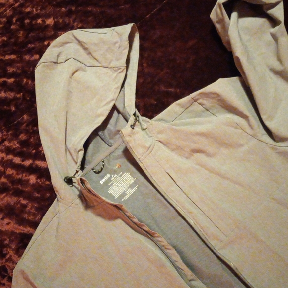 Swiss Tech jacket - Picture 3 of 3